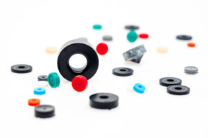 components made of chlorine resistant elastomers